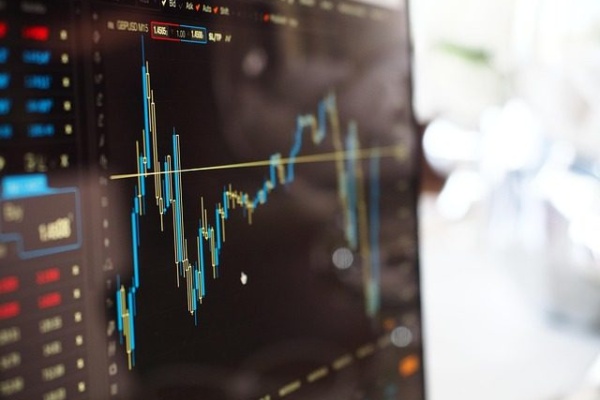 Digitalisation des entreprises et des métiers menace ou opportunité